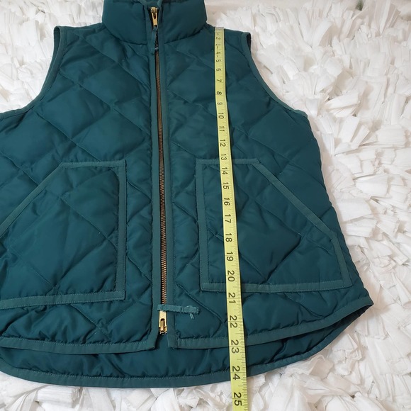 J. CREW | DOWN FEATHER QUILTED LIGHTWEIGHT PUFFER VEST FOREST GREEN WOMEN XS - Picture 15 of 16